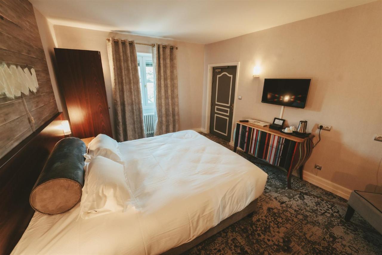 Logis Hotels Chateau De La Barge Chaintre Luaran gambar