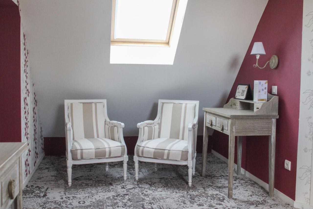 Logis Hotels Chateau De La Barge Chaintre Luaran gambar