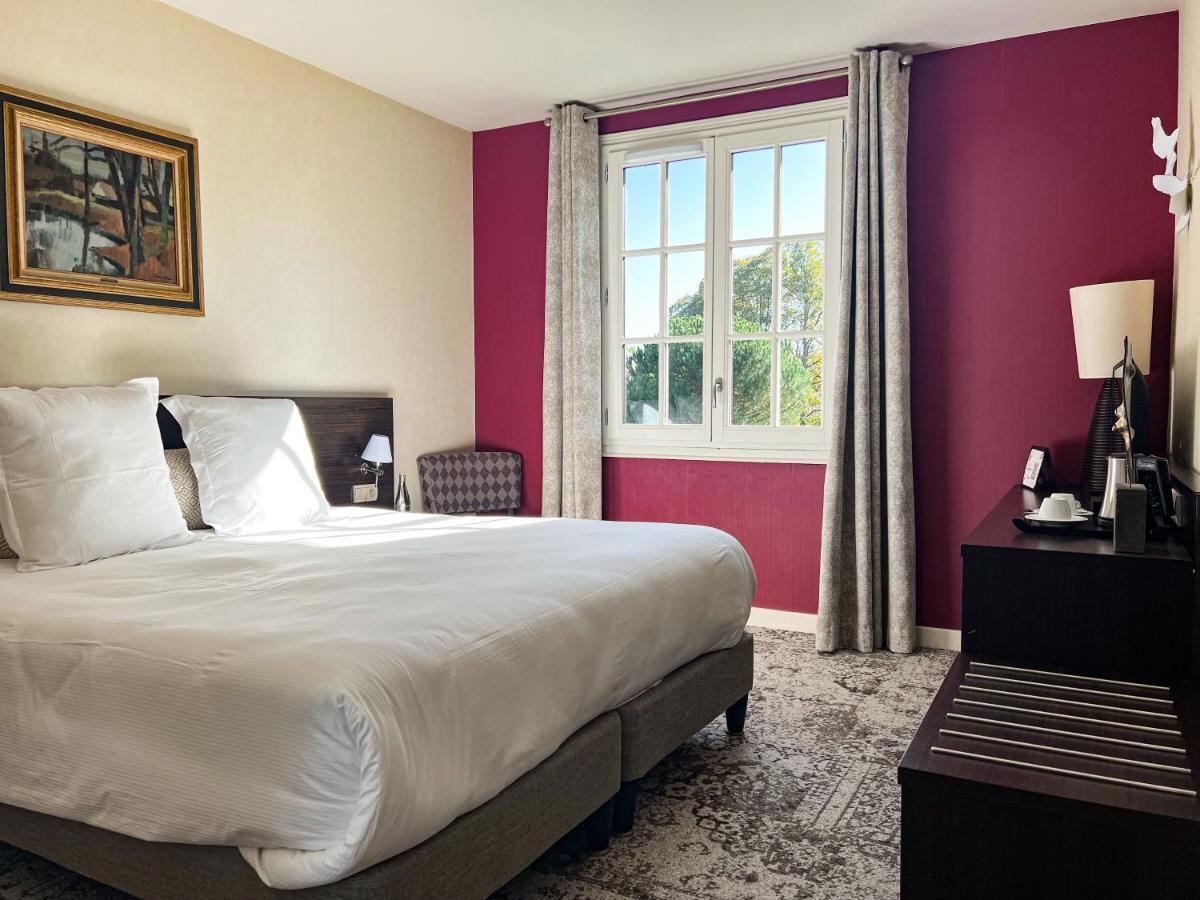 Logis Hotels Chateau De La Barge Chaintre Luaran gambar