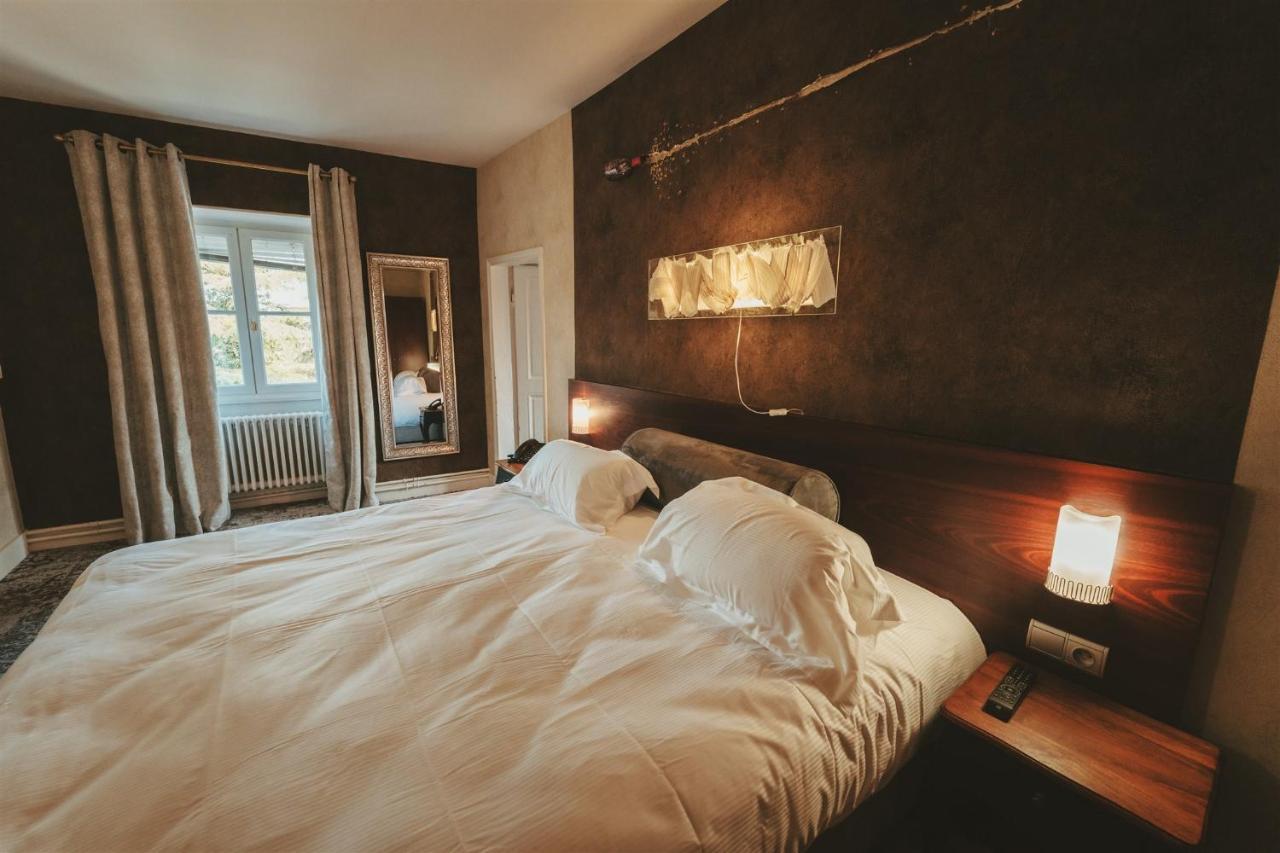 Logis Hotels Chateau De La Barge Chaintre Luaran gambar