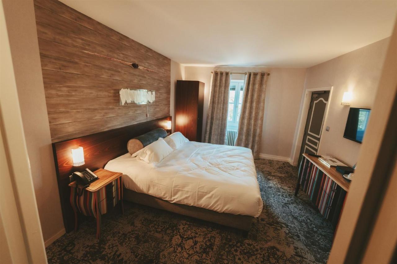 Logis Hotels Chateau De La Barge Chaintre Luaran gambar